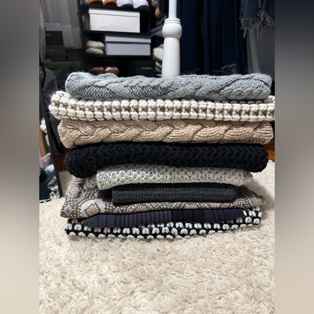 Gap & Banana Republic bundle of scarves